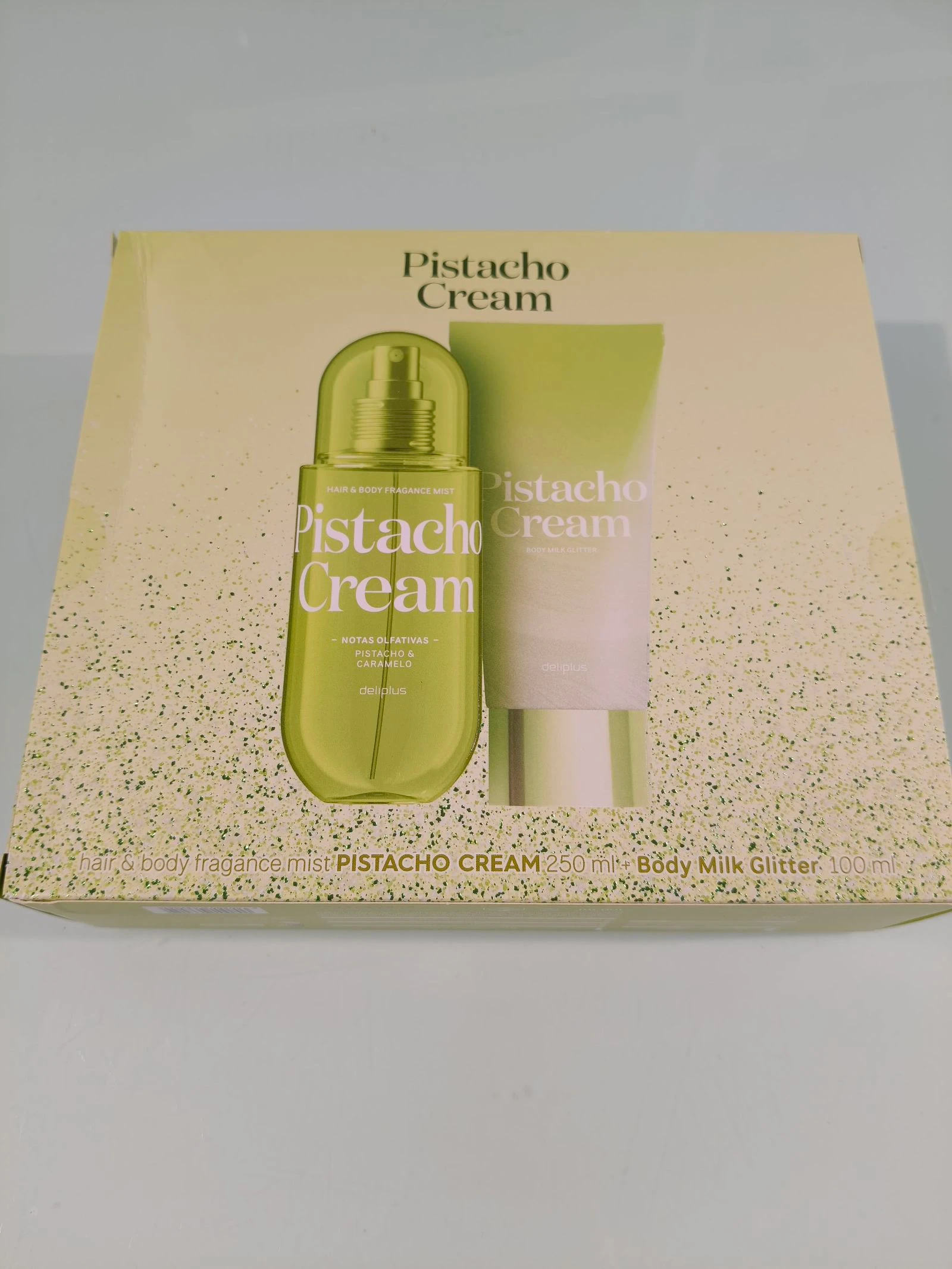 Set Pistacho Crème parfumée et lotion corporelle, Neuve – photo 4